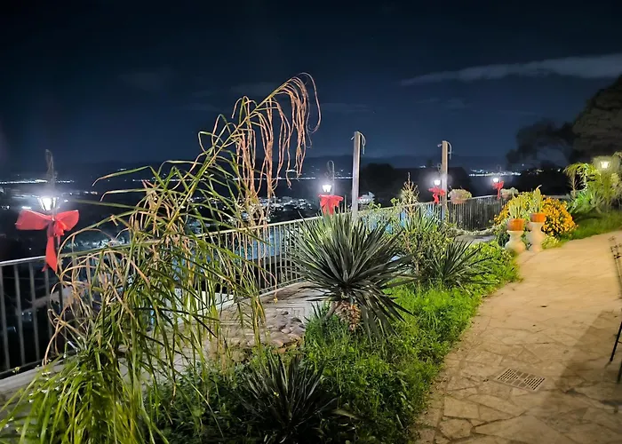 Feudo 43 Casa de hóspedes 3*